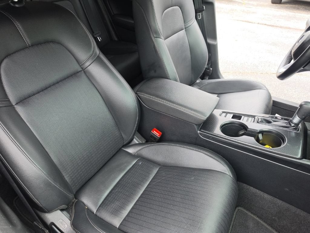 2024 Honda Civic Hatchback EX-L