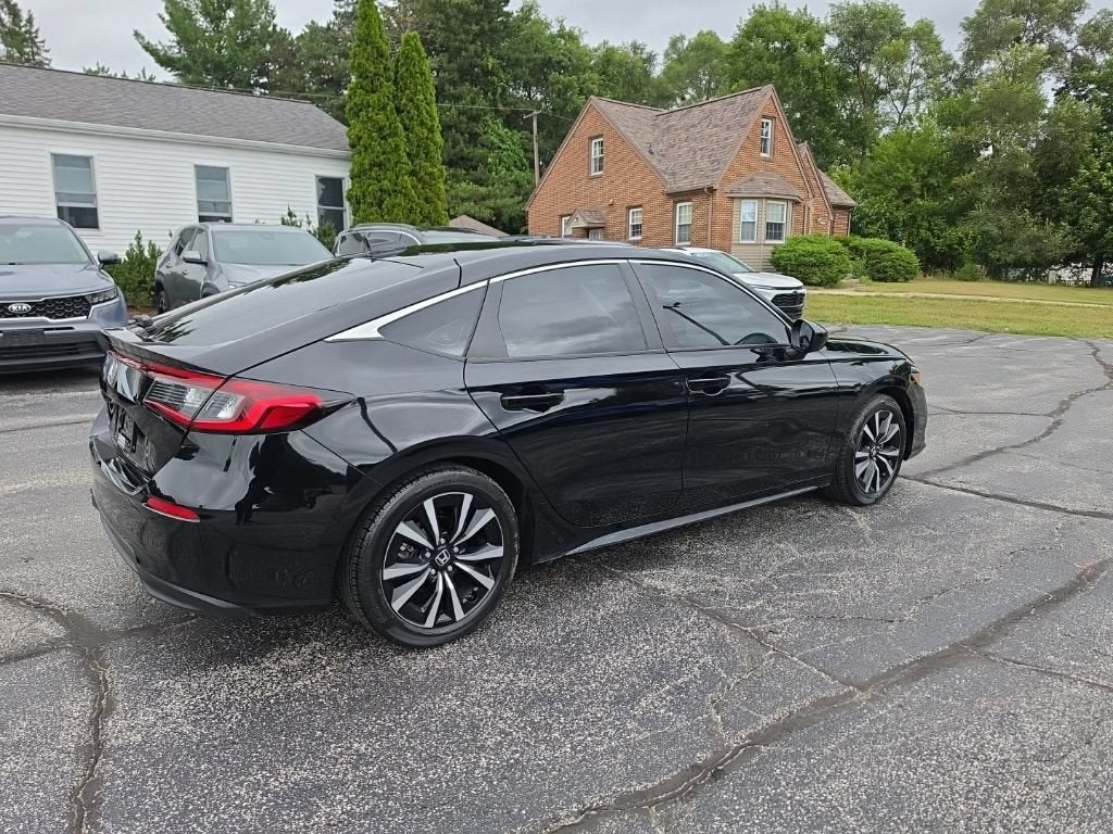 2024 Honda Civic Hatchback EX-L