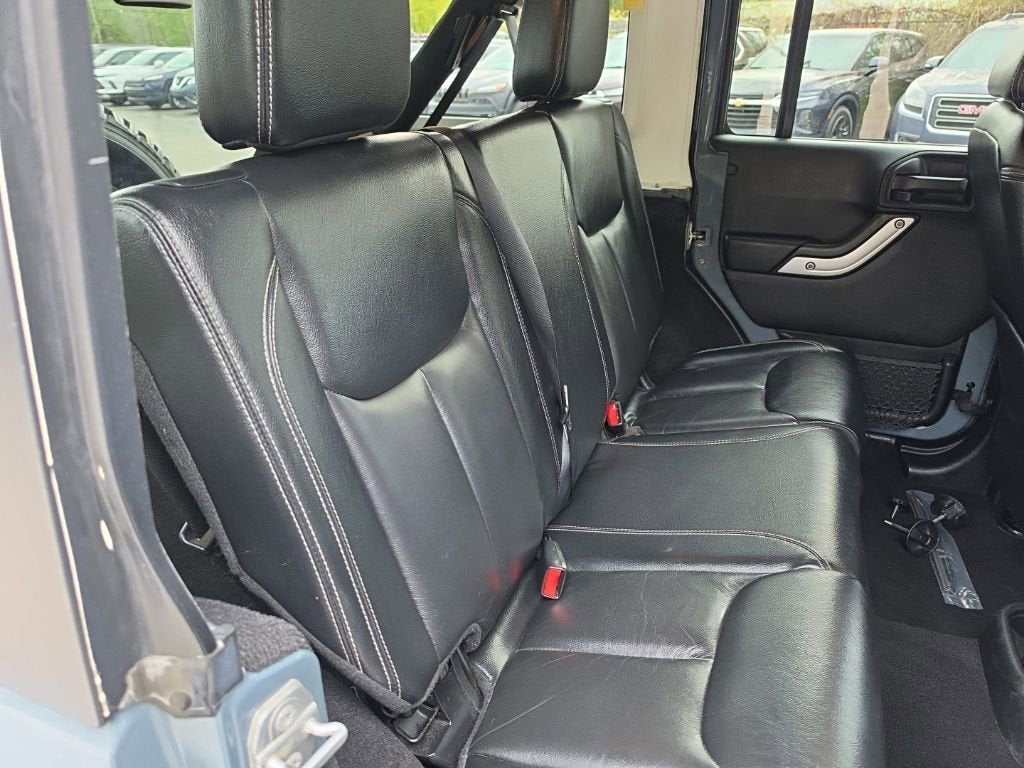 2015 Jeep Wrangler Unlimited Sahara