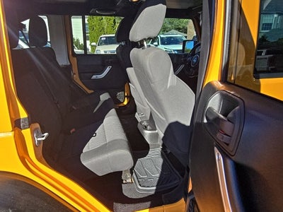 2012 Jeep Wrangler Unlimited Sahara
