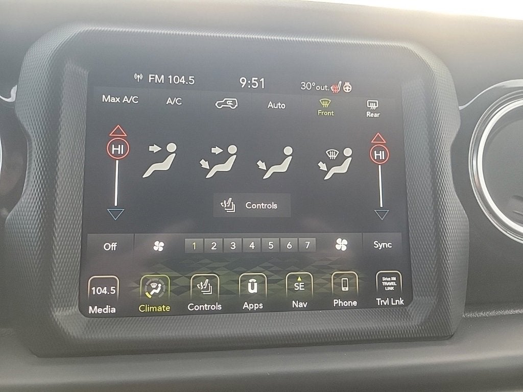 2022 Jeep Wrangler Unlimited Sahara Altitude