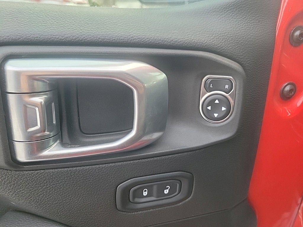 2022 Jeep Wrangler Unlimited Sahara Altitude