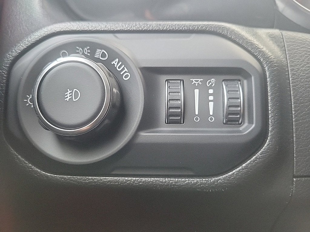 2022 Jeep Wrangler Unlimited Sahara Altitude