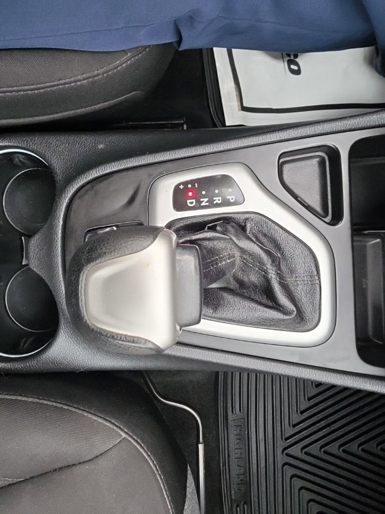2014 Jeep Cherokee Sport