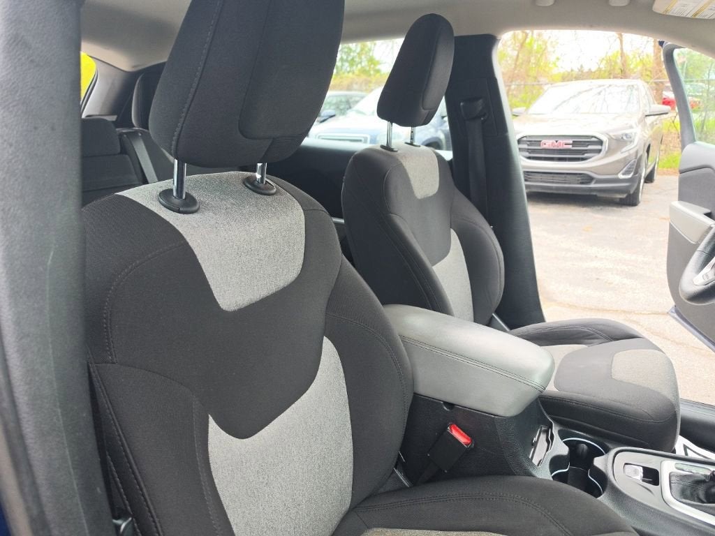 2014 Jeep Cherokee Sport