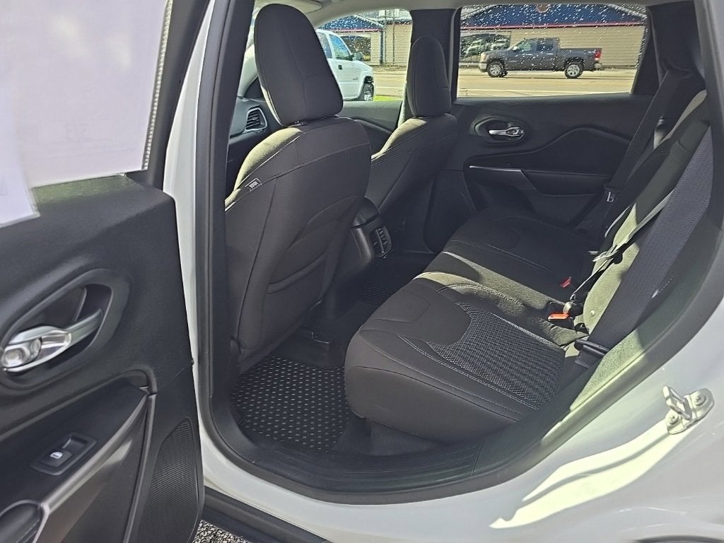 2019 Jeep Cherokee Latitude