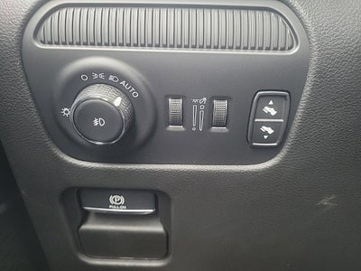 2024 Jeep Wagoneer Base