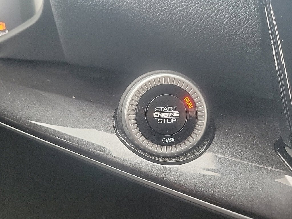 2024 Jeep Wagoneer Base