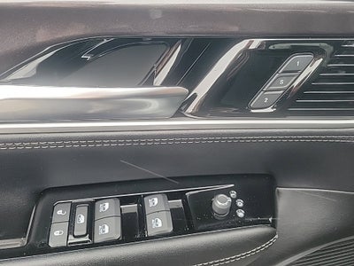 2024 Jeep Wagoneer Base