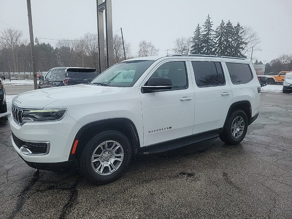 2024 Jeep Wagoneer Base