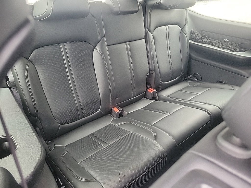 2024 Jeep Wagoneer Base