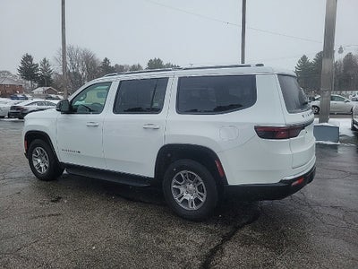 2024 Jeep Wagoneer Base