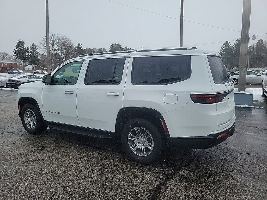 2024 Jeep Wagoneer Base