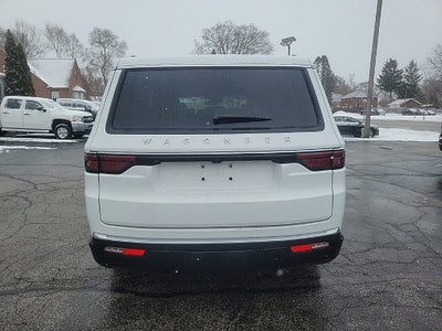 2024 Jeep Wagoneer Base
