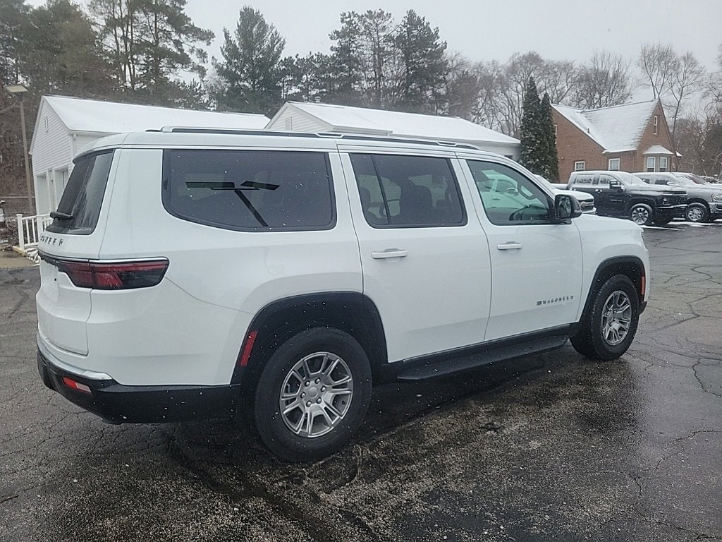 2024 Jeep Wagoneer Base