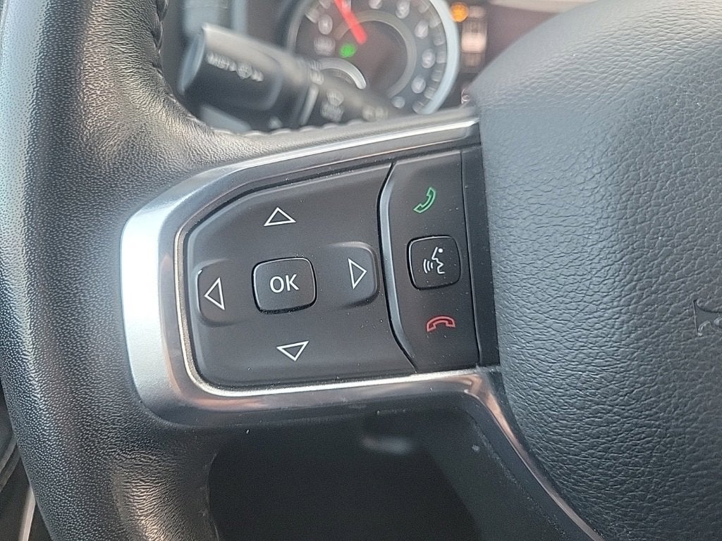 2024 RAM 1500 Laramie Crew Cab 4x2 5'7" Box