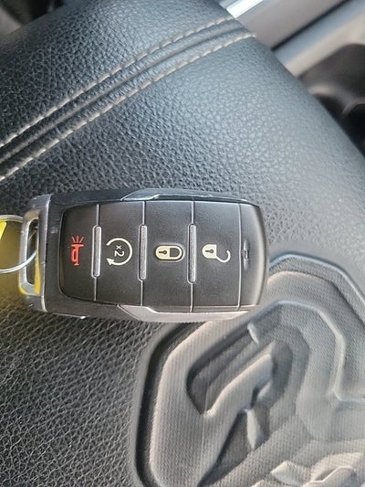 2024 RAM 1500 Laramie Crew Cab 4x2 5'7" Box