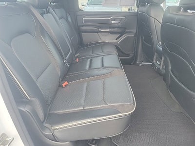 2024 RAM 1500 Laramie Crew Cab 4x2 5'7" Box