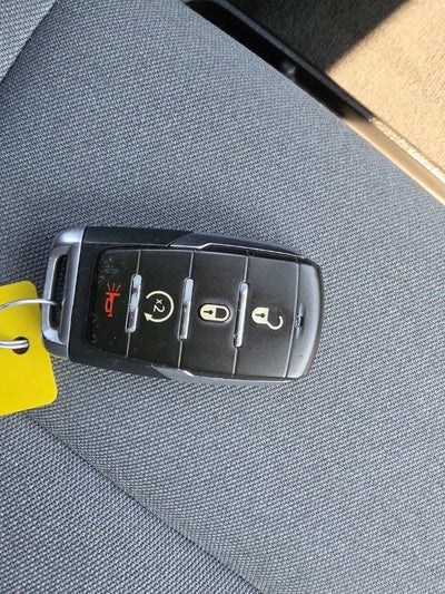 2019 RAM 1500 Big Horn/Lone Star Crew Cab 4x4 5'7" Box