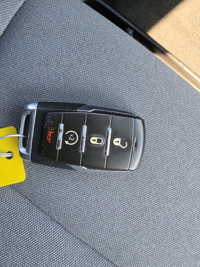 2019 RAM 1500 Big Horn/Lone Star Crew Cab 4x4 5'7" Box