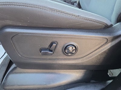 2019 RAM 1500 Big Horn/Lone Star Crew Cab 4x4 5'7" Box