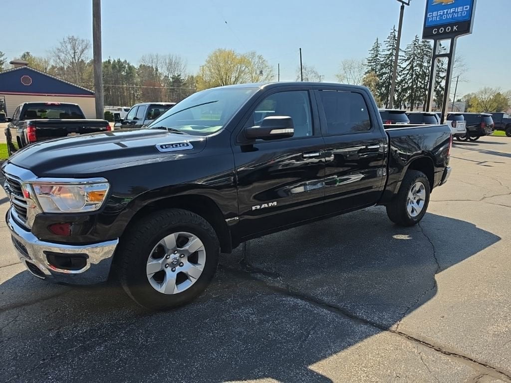 2019 RAM 1500 Big Horn/Lone Star Crew Cab 4x4 5'7" Box