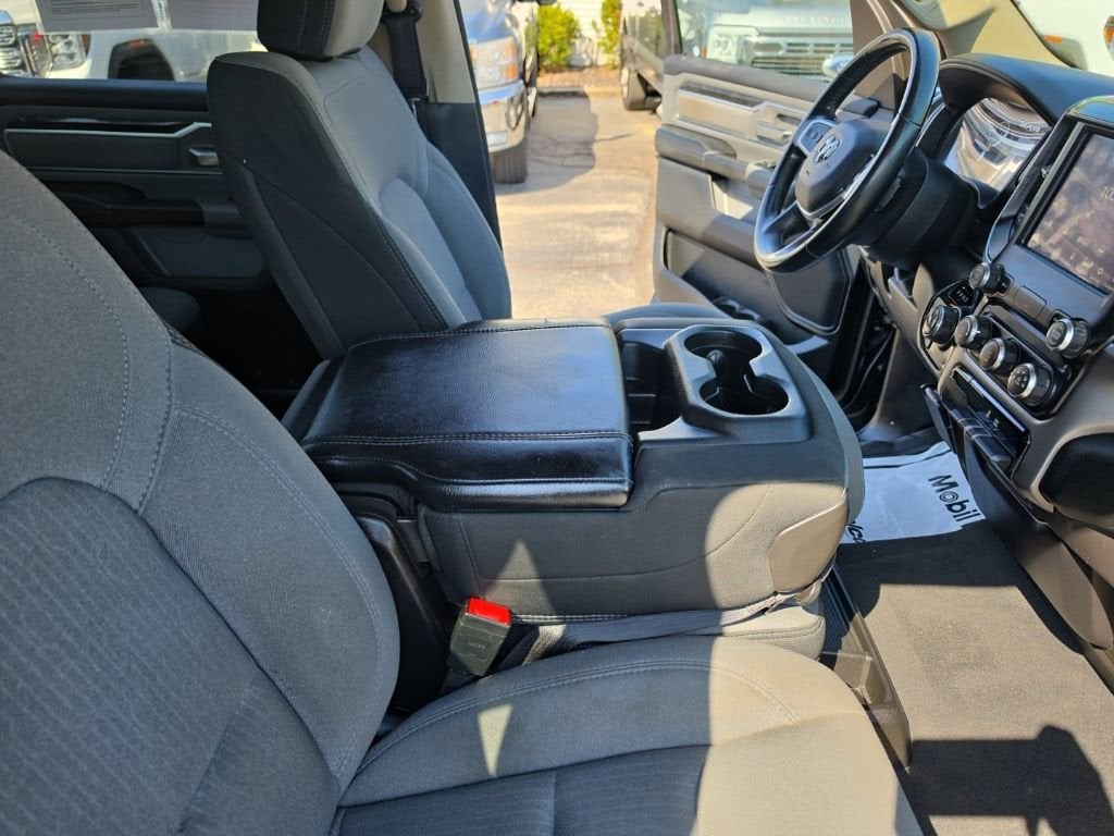 2019 RAM 1500 Big Horn/Lone Star Crew Cab 4x4 5'7" Box