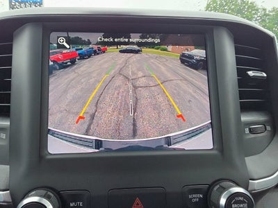 2021 RAM 1500 Big Horn Crew Cab 4x4 5'7" Box