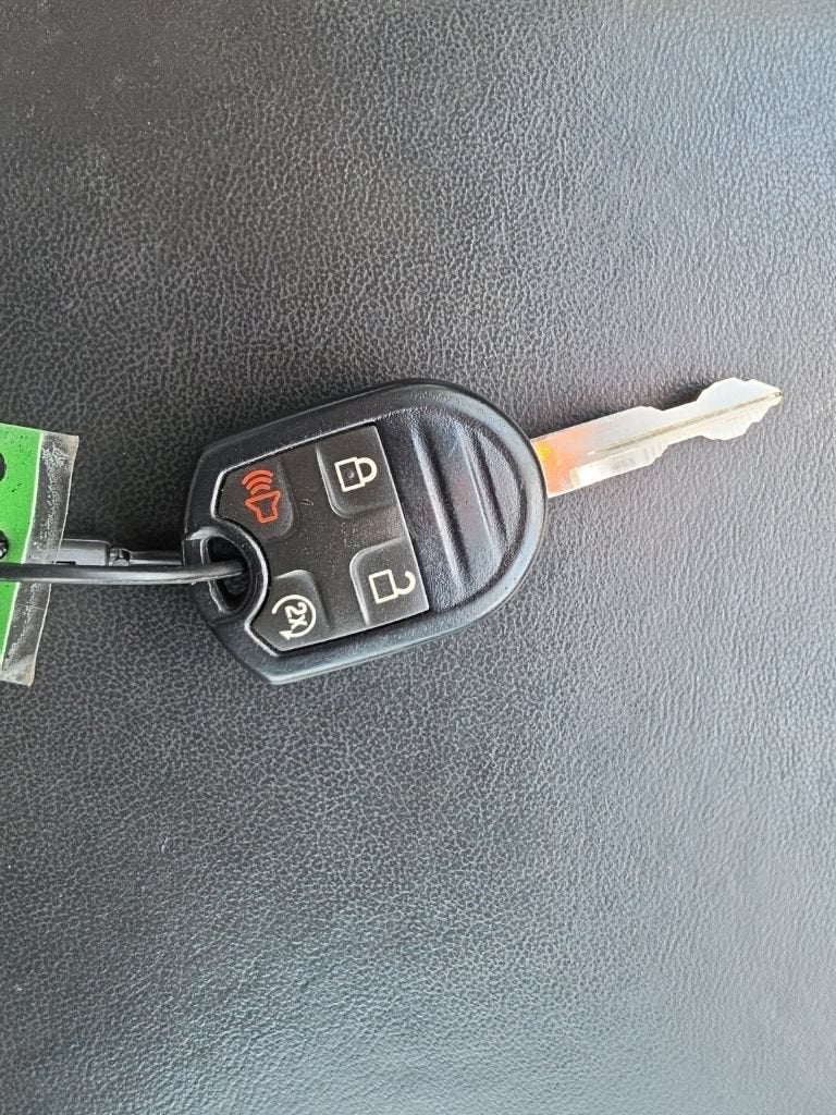 2016 Ford Super Duty F-250 SRW Lariat