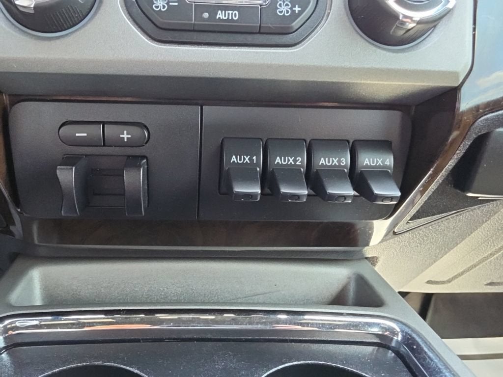 2016 Ford Super Duty F-250 SRW Lariat