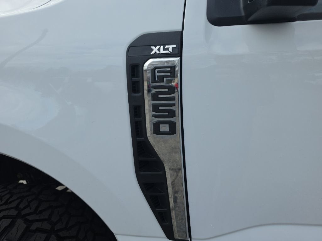 2023 Ford Super Duty F-250 SRW XL