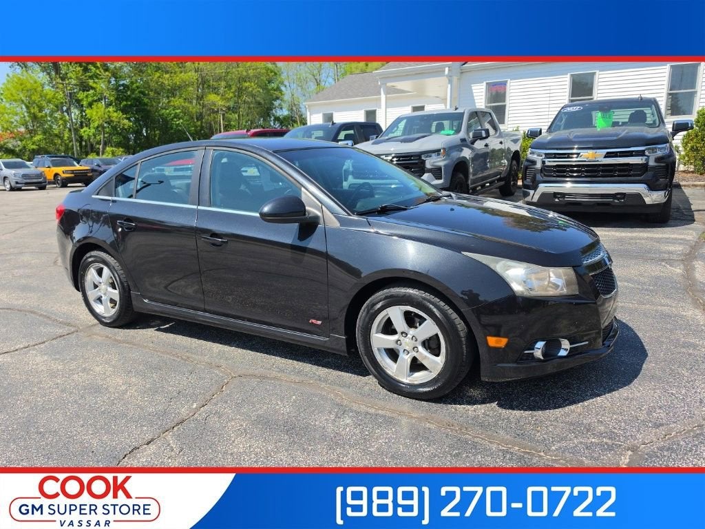 2011 Chevrolet Cruze 4-Door Sedan 1LT's photo
