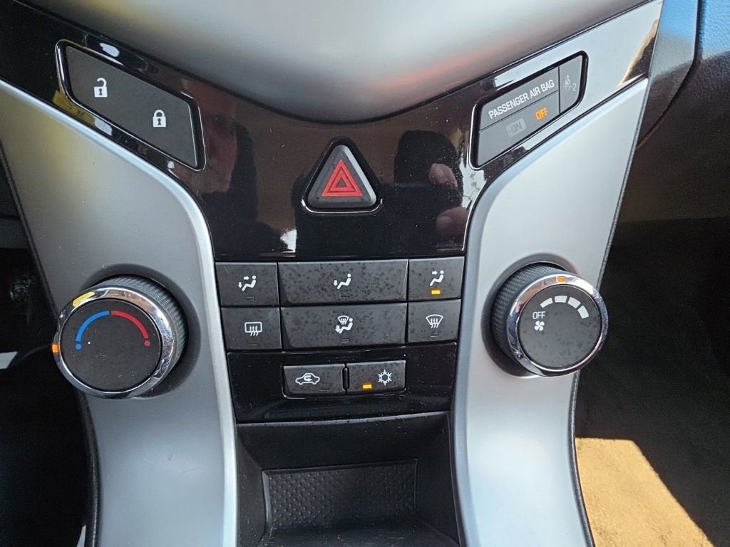2011 Chevrolet Cruze LT w/1LT
