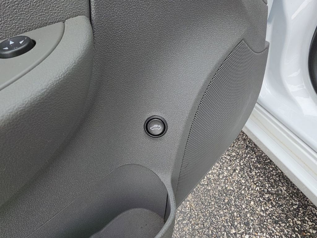 2010 Chevrolet Malibu LS w/1LS