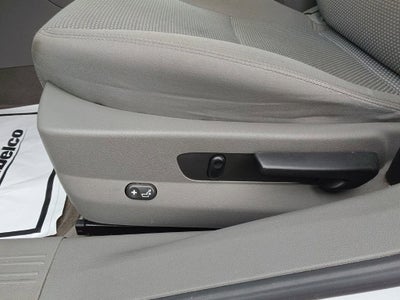 2010 Chevrolet Malibu LS w/1LS