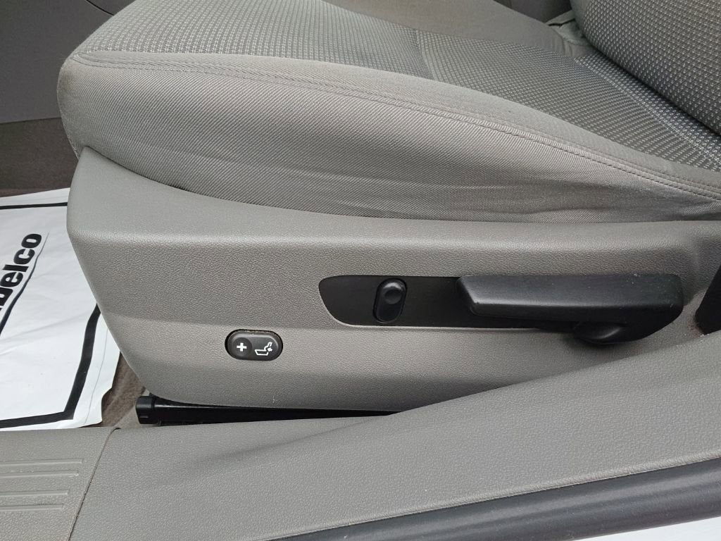 2010 Chevrolet Malibu LS w/1LS