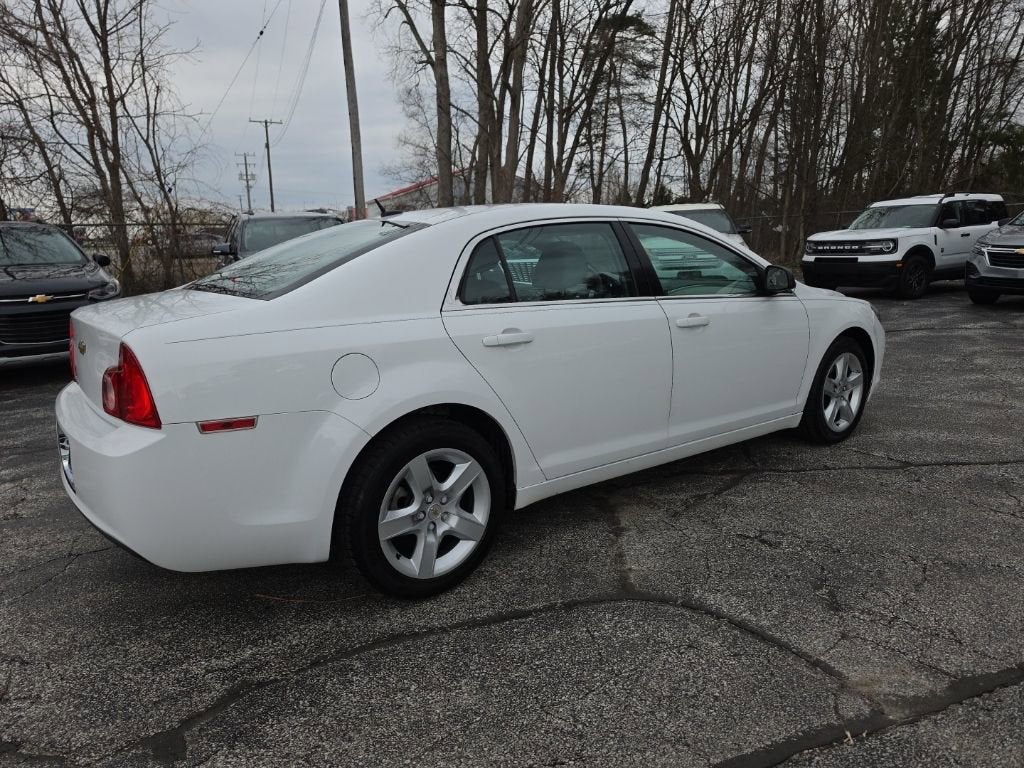 2010 Chevrolet Malibu LS w/1LS