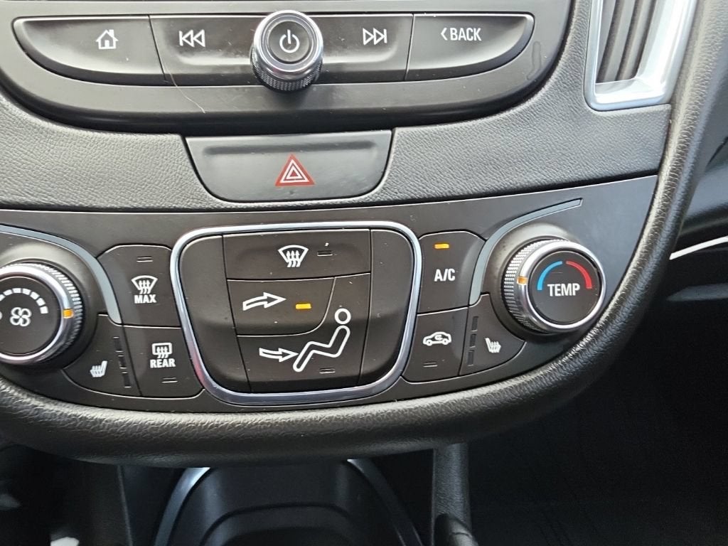 2017 Chevrolet Malibu LT