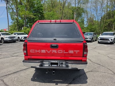2004 Chevrolet Silverado 1500 Base
