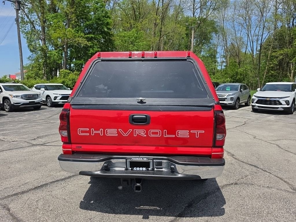2004 Chevrolet Silverado 1500 Base