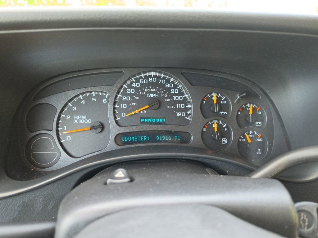 2004 Chevrolet Silverado 1500 Base