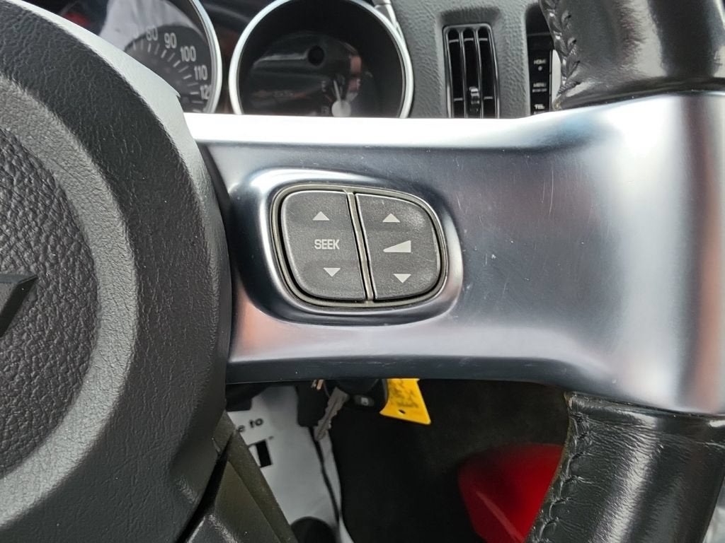2004 Chevrolet SSR LS