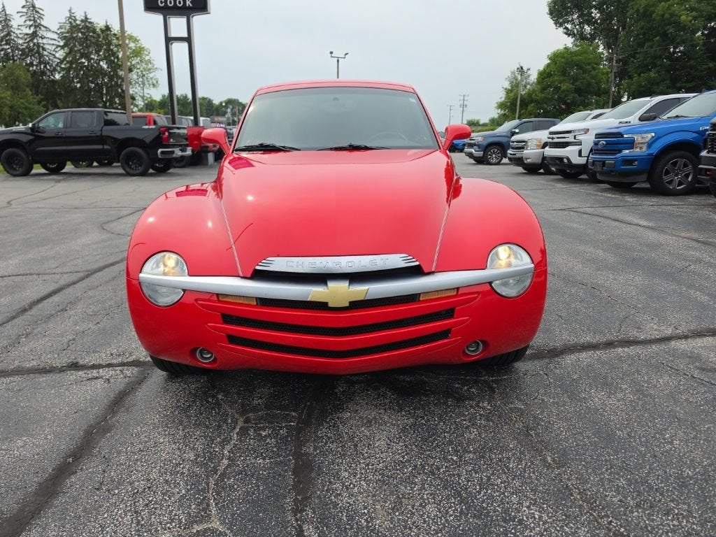 2004 Chevrolet SSR LS