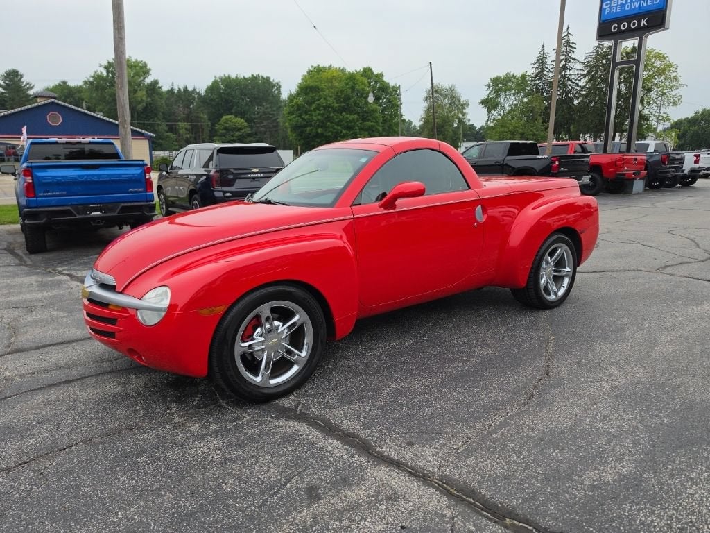 2004 Chevrolet SSR LS