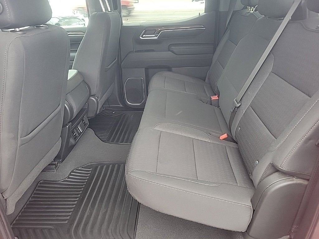 2022 Chevrolet Silverado 1500 LT (2FL)