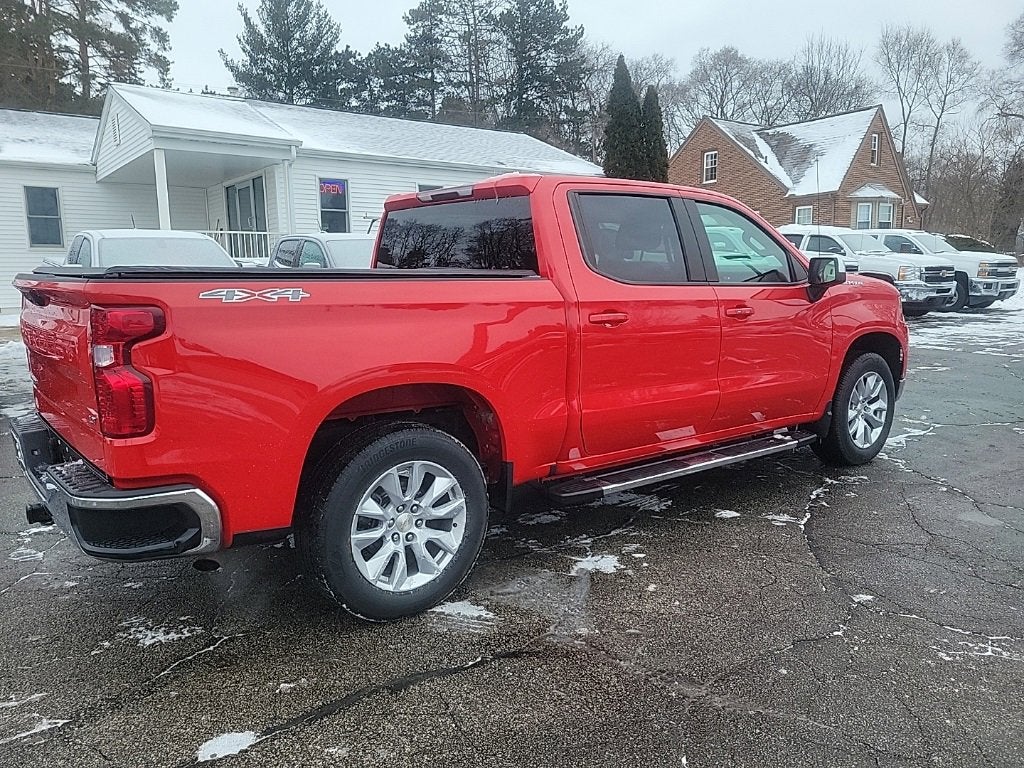 2022 Chevrolet Silverado 1500 LT (2FL)