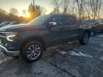 2025 Chevrolet Silverado 1500 LT (2FL)