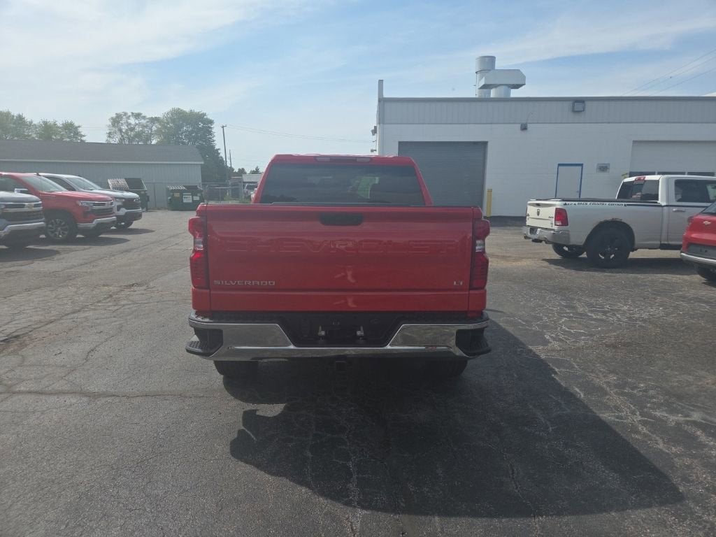 2026 Chevrolet Silverado 1500 LT (2FL)