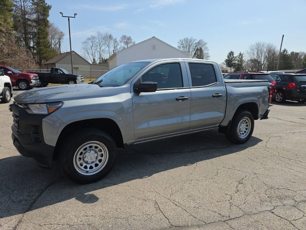 2025 Chevrolet Colorado WT/LT