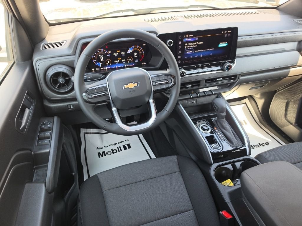 2025 Chevrolet Colorado WT/LT